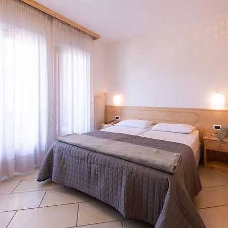 Comano Vacanze Appartamenti Comano Terme Exterior photo