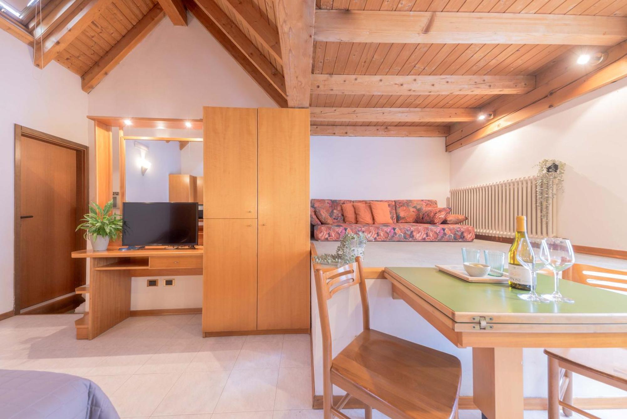 Apartment Comano Vacanze *