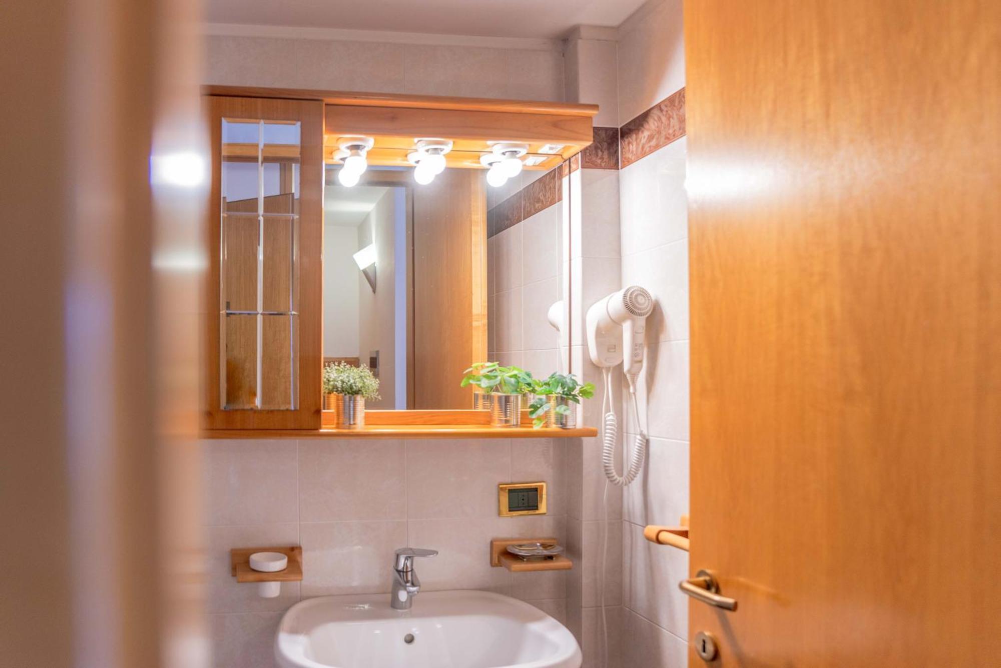 Comano Vacanze Apartment